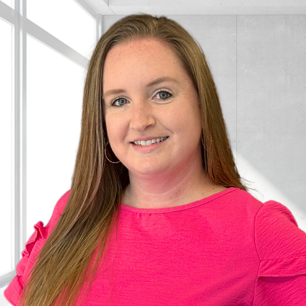 Headshot of Amy Larkins